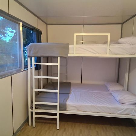 Tegalharendong Hotel Bukit Pinus מראה חיצוני תמונה